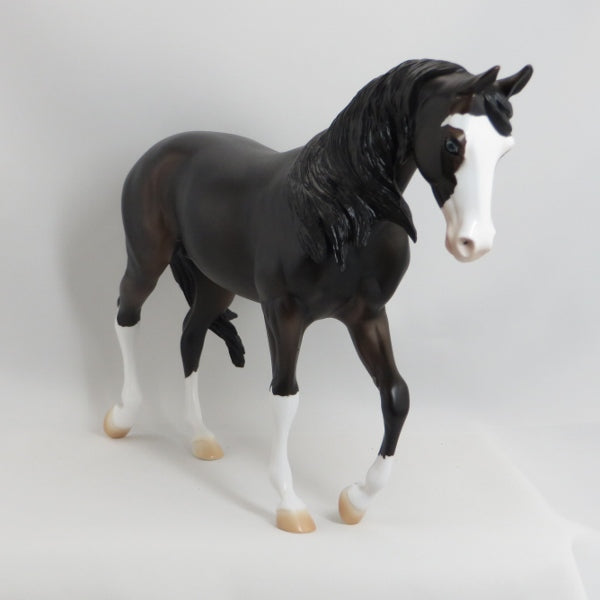 CLOVER - OOAK Black Thoroughbred Model Horse - 5/15