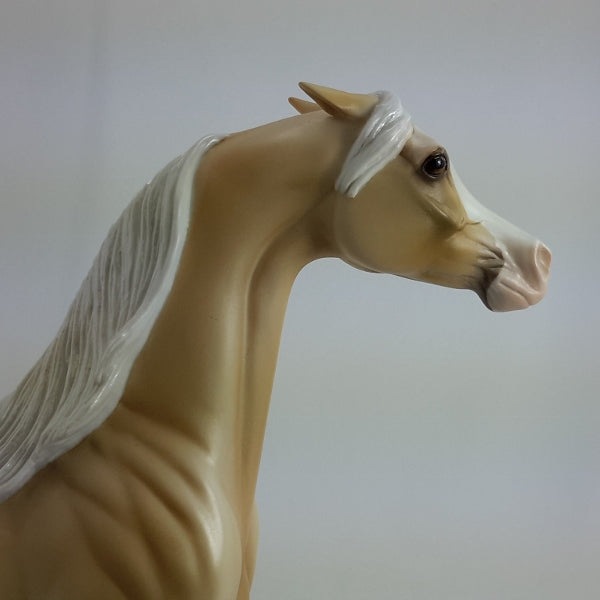 GOLDRUMS - OOAK Light Palomino Arabian 1/15
