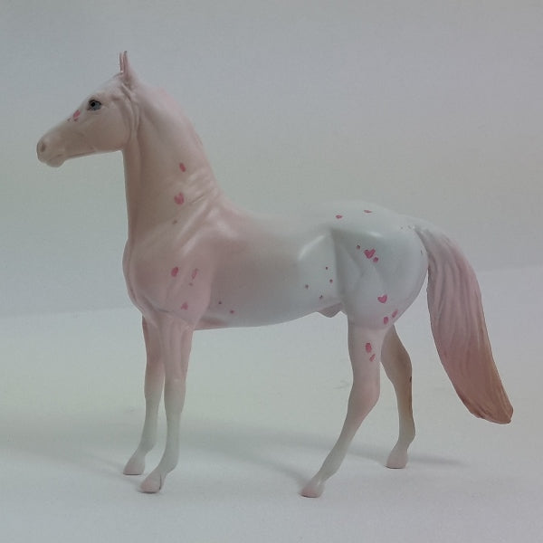 STRAWBERRY SHORTCAKE - Morgan Chip Deco Hearts Model Horse -1/15