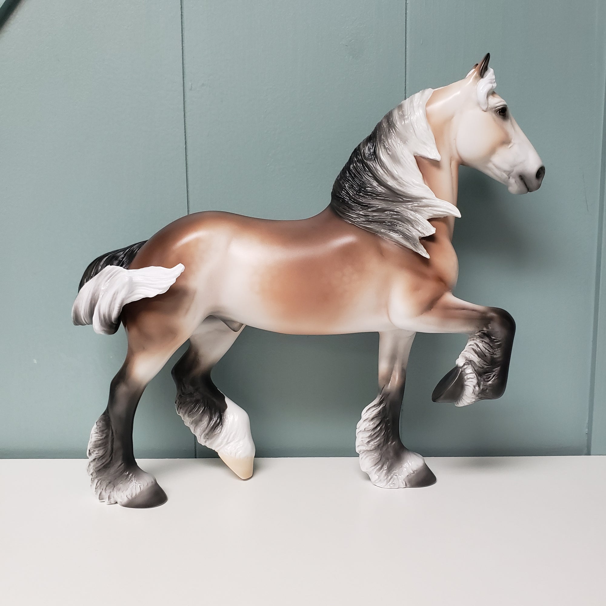 SAMPLE Gryngolet - Trotting Drafter By Ellen Robbins Sir Gawain and the Green Knight Classic Literature Series 2024 SS624