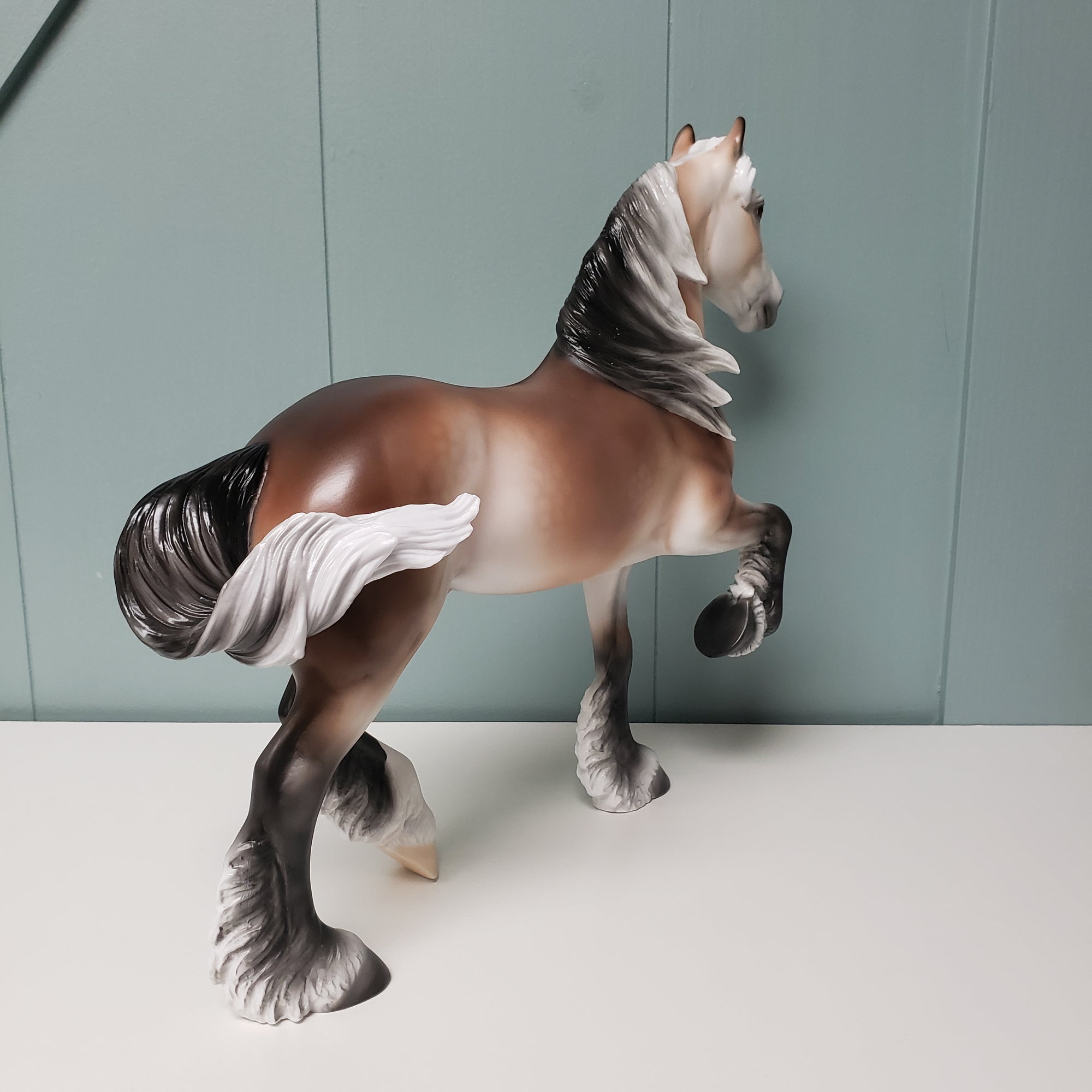 SAMPLE Gryngolet - Trotting Drafter By Ellen Robbins Sir Gawain and the Green Knight Classic Literature Series 2024 SS624