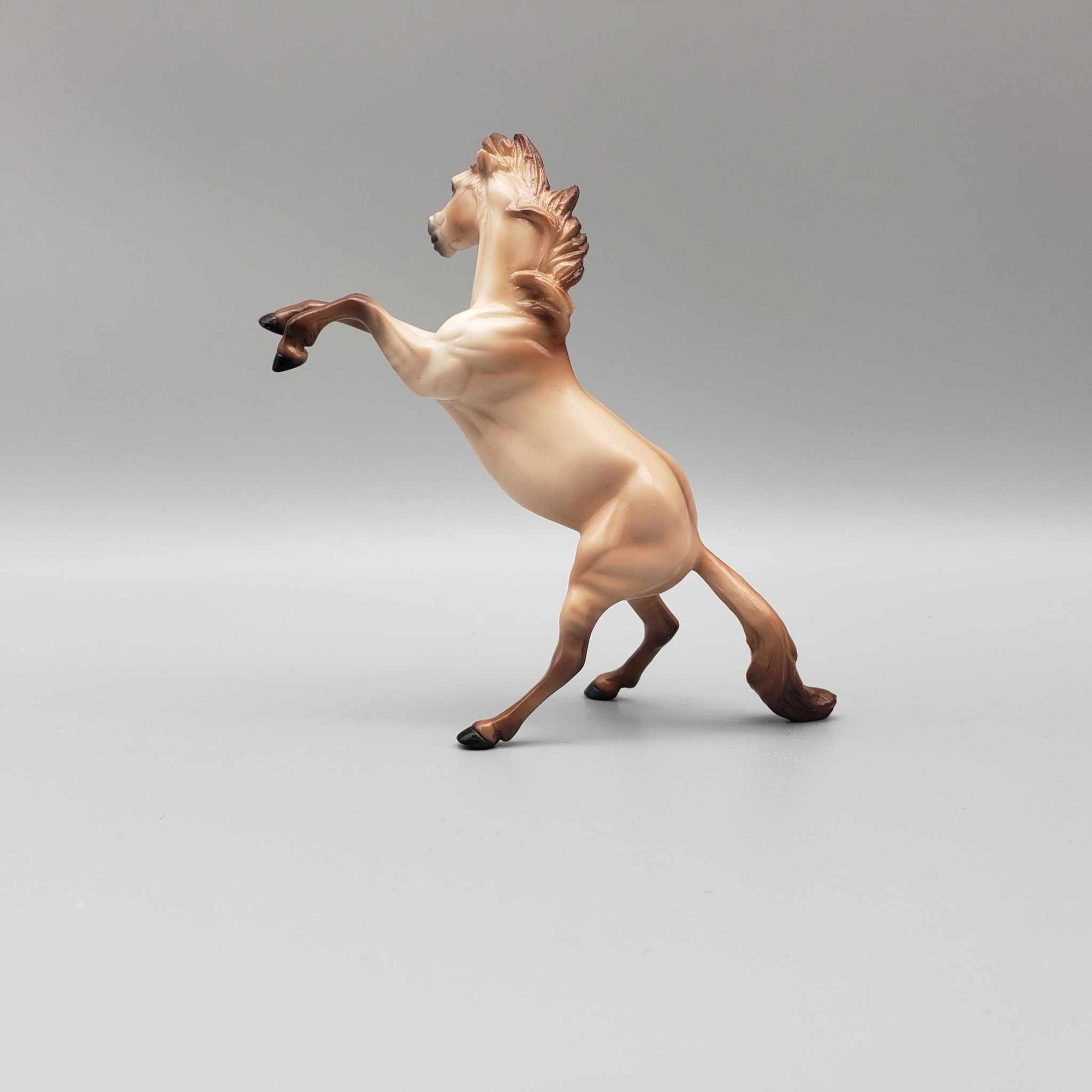 Gulliver's Travels Grab Bag Chip - 30 pcs 10 Assorted Styles of Chips By Ellen Robbins Classic Literature Series 2024 CL24