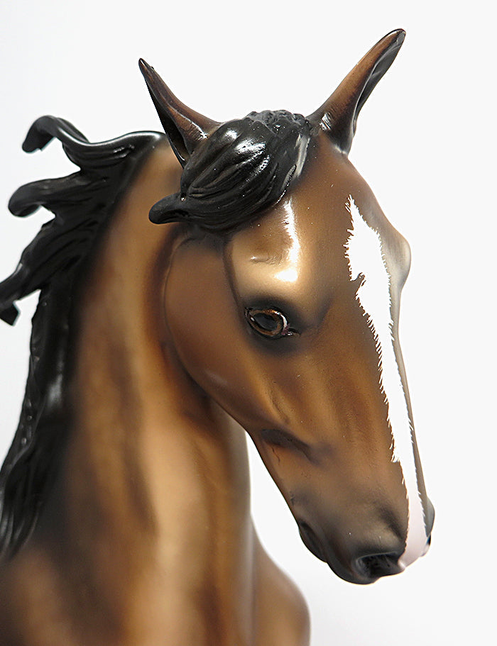 WHIRLY GIG-OOAK DAPPLE ETCHED BUCKSKIN PAINT SADDLEBRED MODEL HORSE 8/2