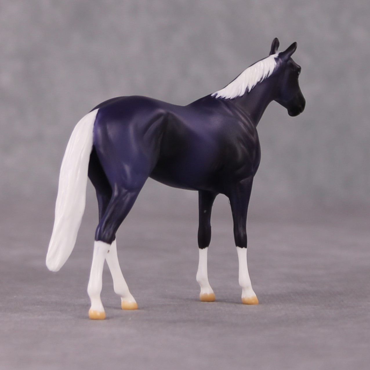 Crumpet OOAK Dark Purple Deco Thoroughbred Chip By Jamie Adamson HS24