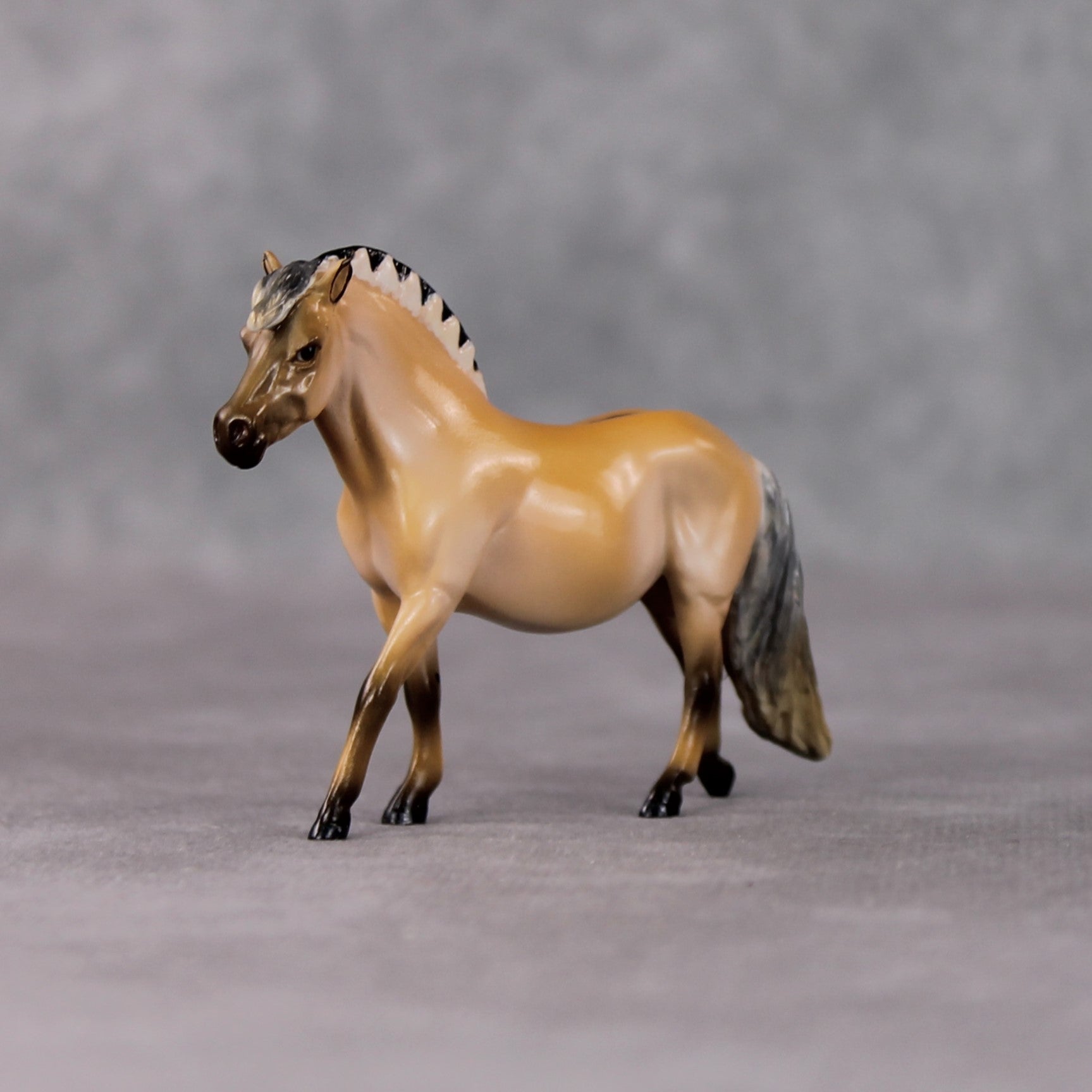 "Vafler" OOAK Custom Fjord Pony Chip By Kristin Cermele - Gemstone Series