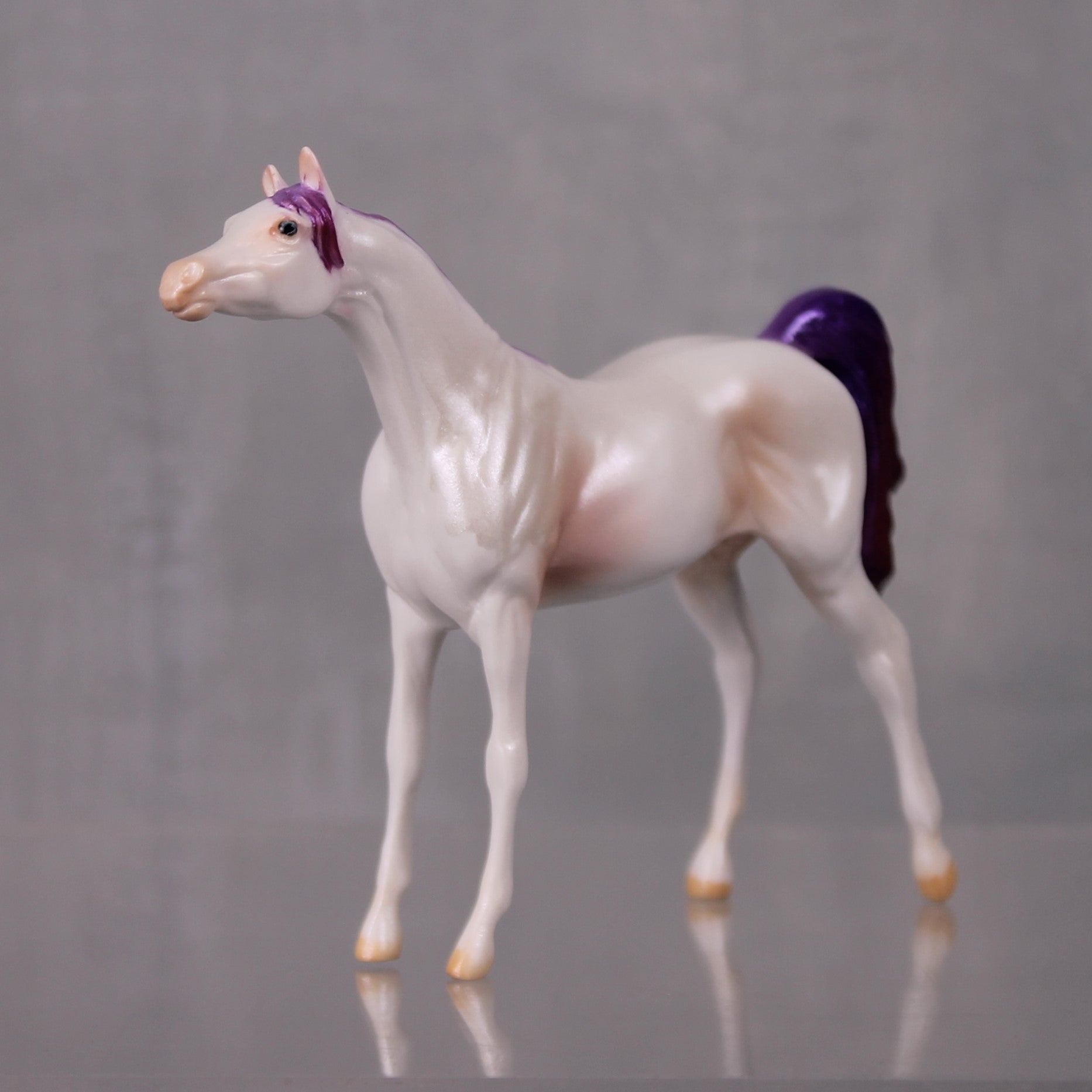 Lo Ri OOAK Pearl Series - Pearl and Purple Arabian Chip By Jamie Adamson
