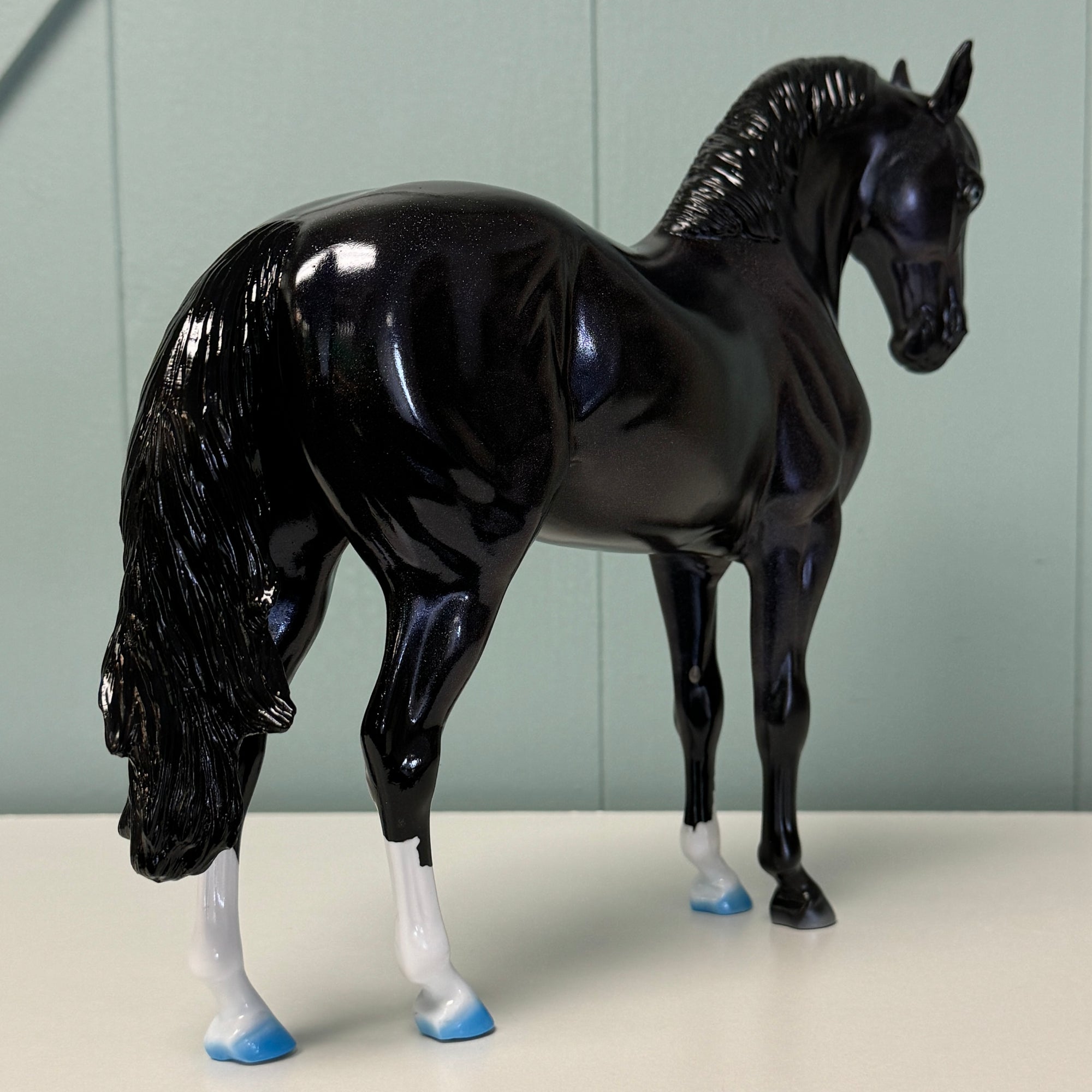 Cosmo LE-5 Holographic Black Andalusian By Ashley Palmer EQ24