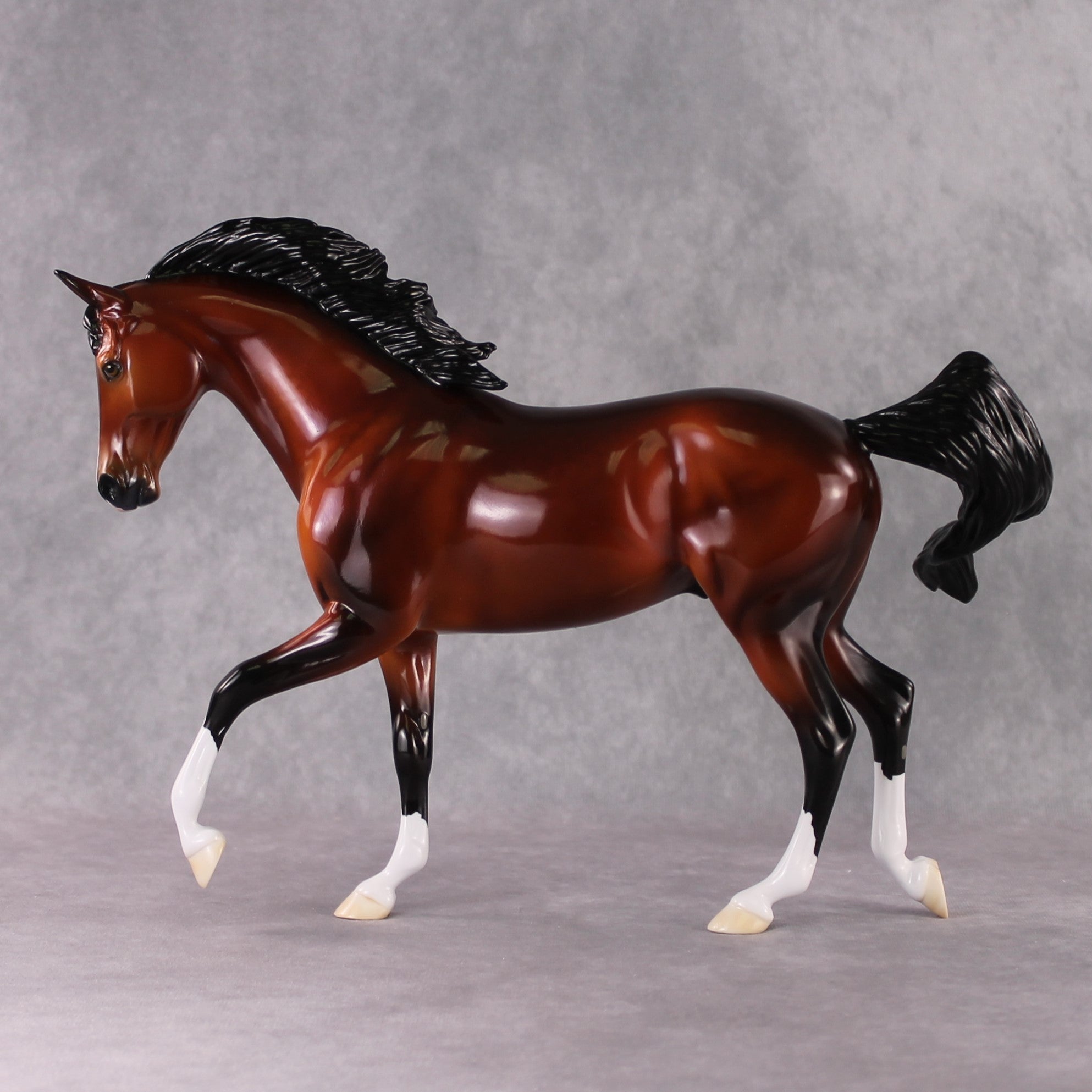 "Ace" Glossy Thoroughbred By Ellen Robbins