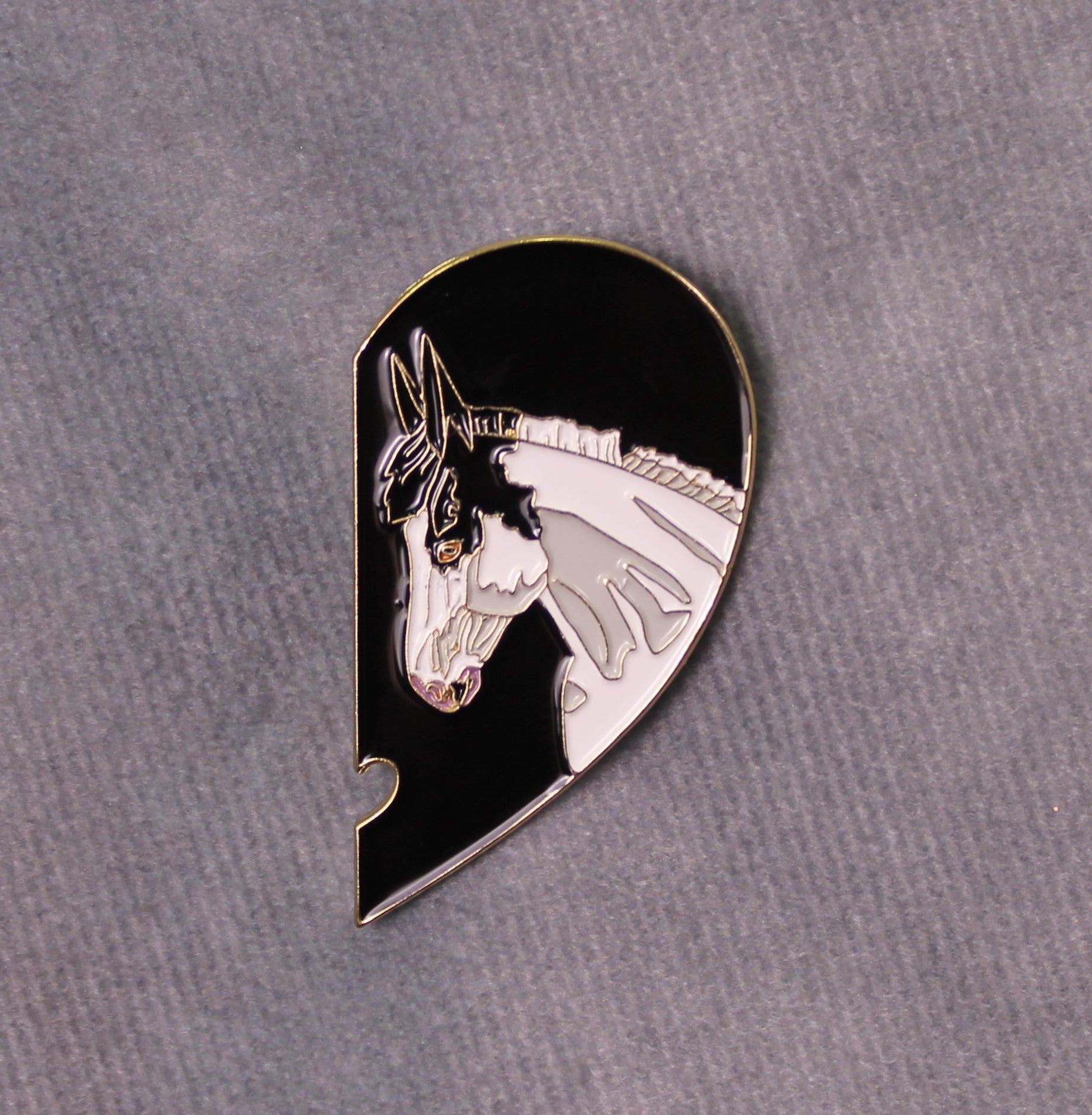 Dappledown Soirée Anne & Lily Best Friends Enamel Pin Set LE-50 EQ25