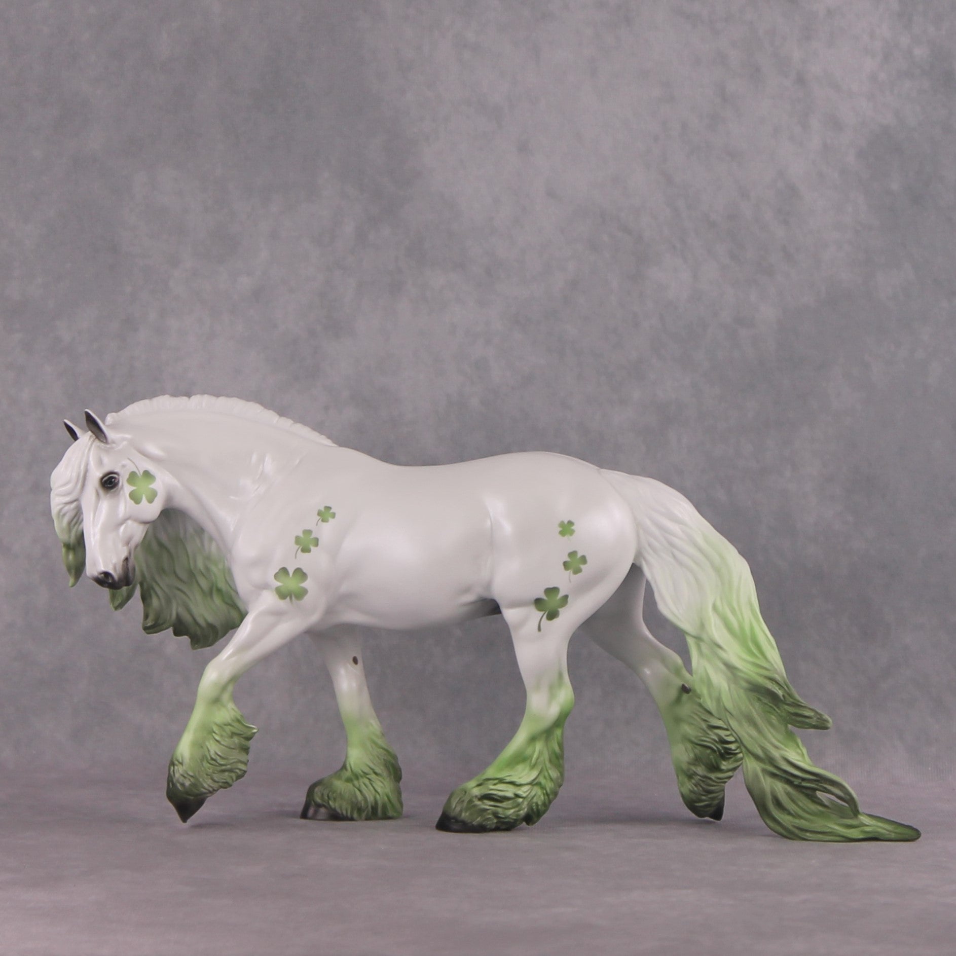 Irish Cob - Special St Patrick's Day/Mardi Gras Designs