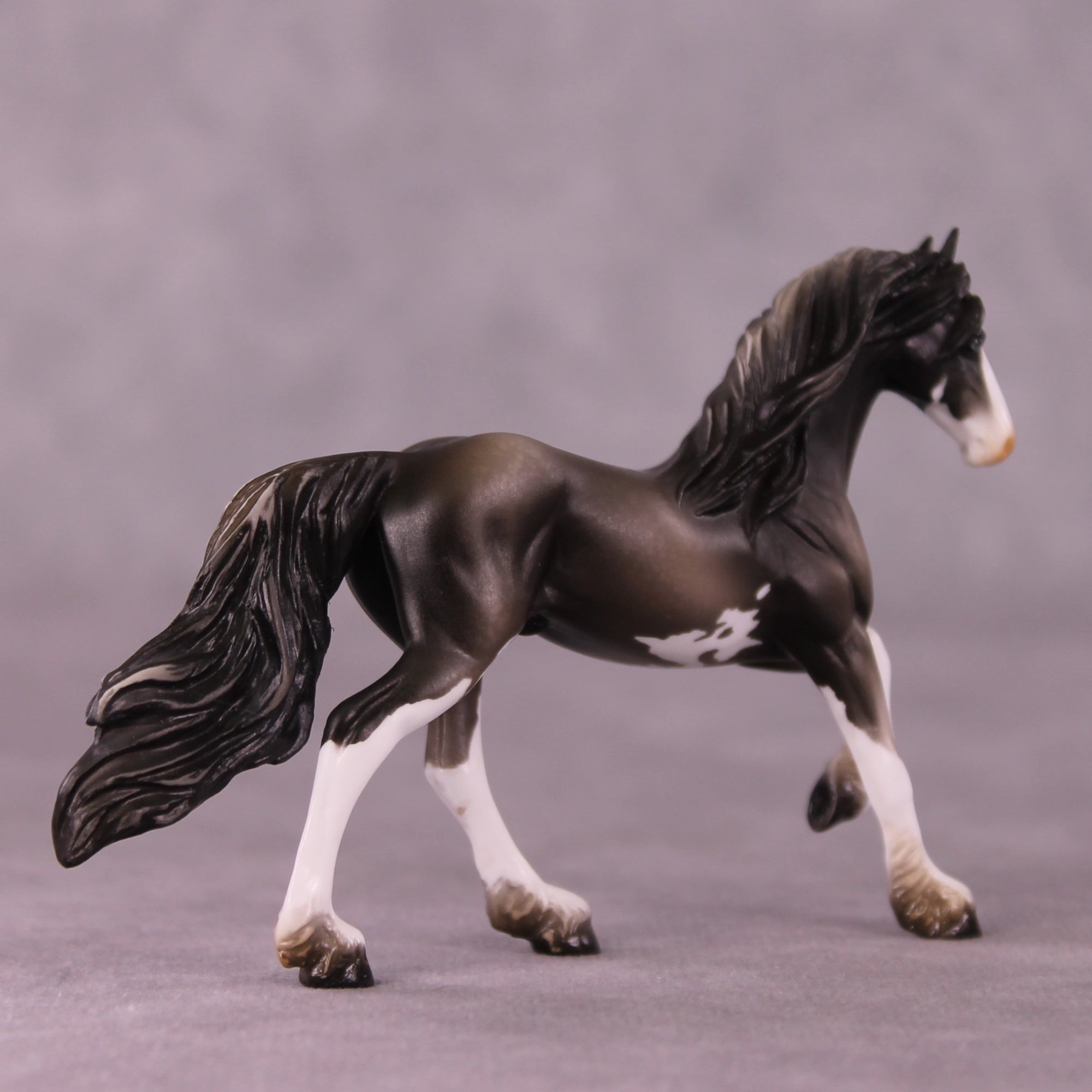 "Asa" OOAK Friesian Chip by Kike Duarte EQ25