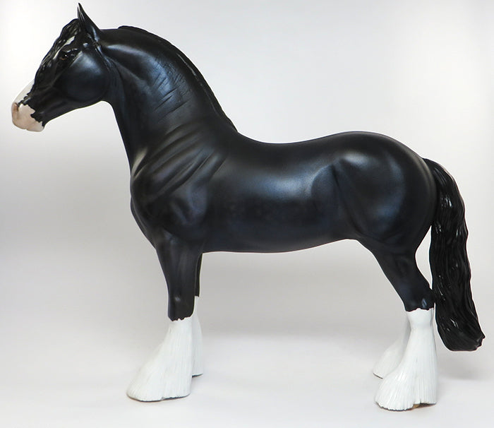 ANGUS STANDING DRAFTER