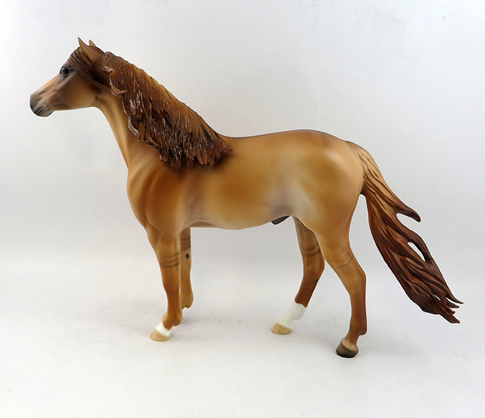 BILLINGS-OOAK RED DUN SPANISH MUSTANG MODEL HORSE 2/3