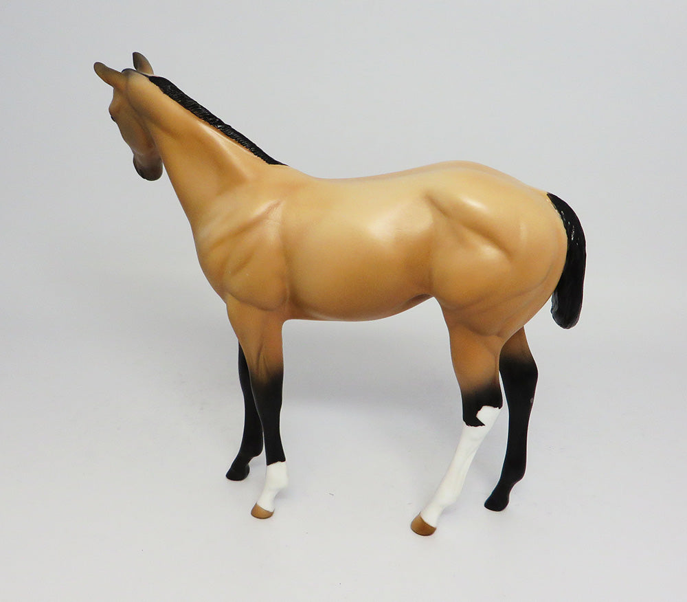 BISQUITS-LE-4 BUCKSKIN WEANLING MODEL HORSE 5/5