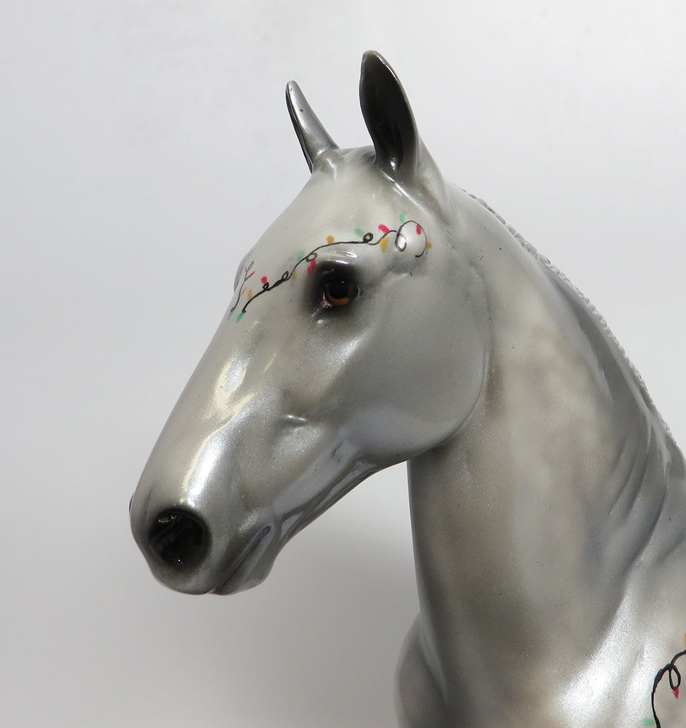 BY JOLLY-OOAK CHRISTMAS DECORATOR TROTTING DRAFTER WHS 17