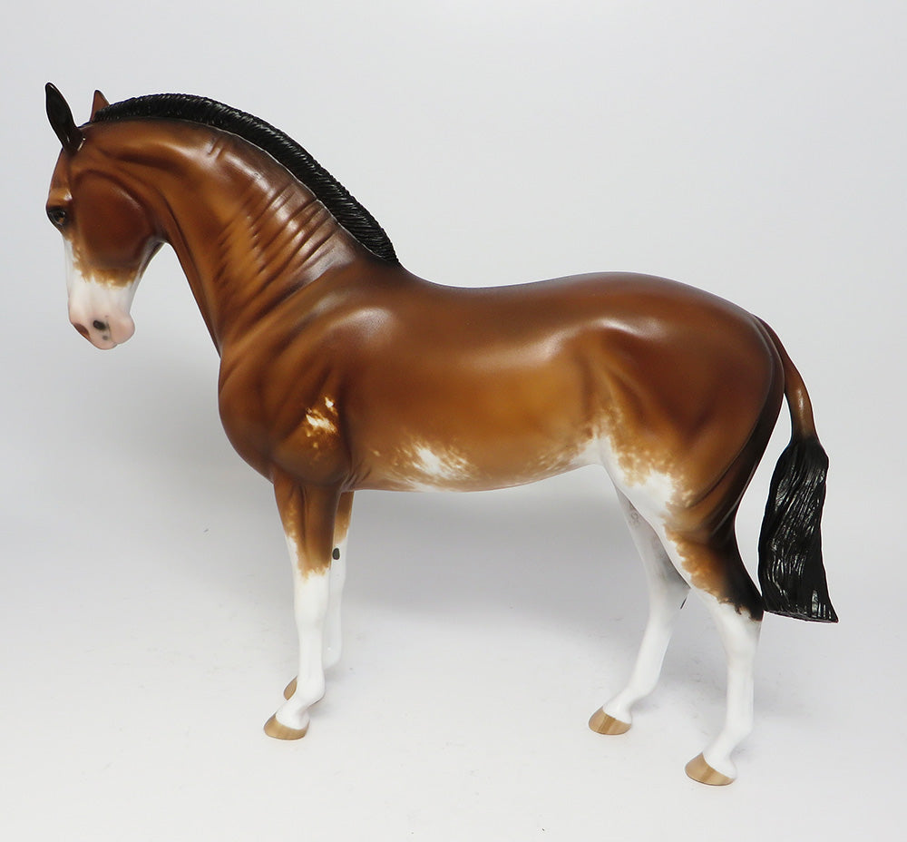 CAPOTE-OOAK BAY SABINO ROACHED MANE MARE ANDALUSIAN MODEL HORSE BY SHERYL LEISURE EQ 2017