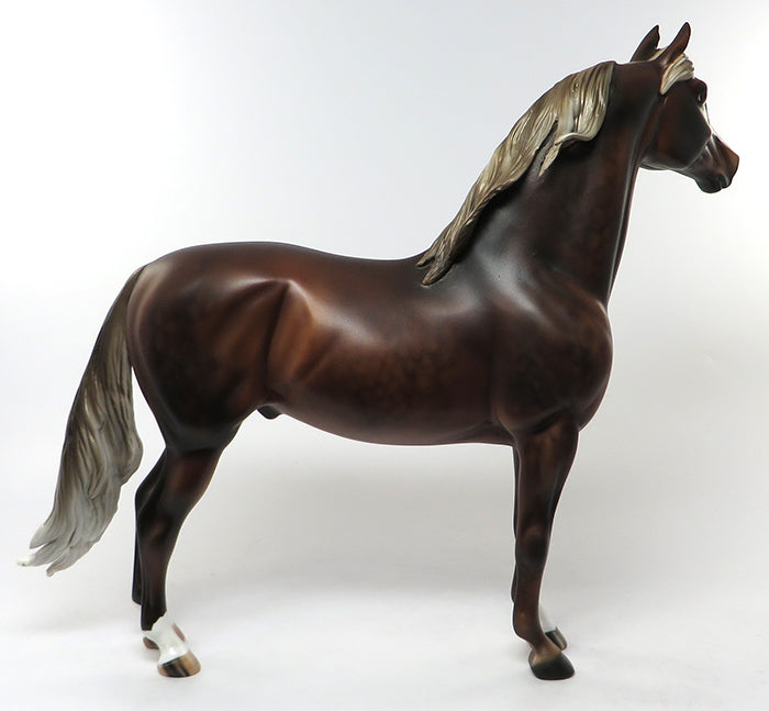 FABRIZO-FLAXEN DAPPLED CHESTNUT MORGAN MODEL HORSE 6/30