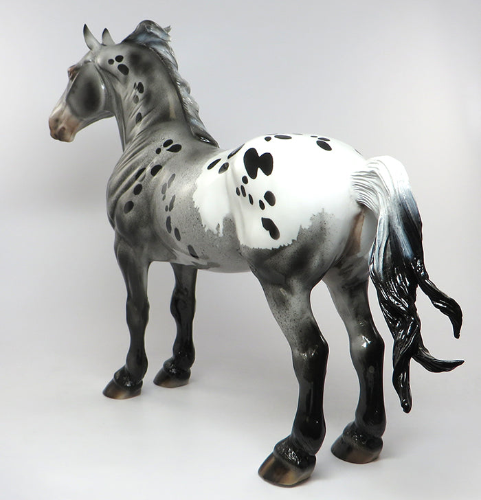 FLYNN RIDER-LE-10 LOUD APPALOOSA STANDING DRAFTER MODEL HORSE EQ 2016 7/28