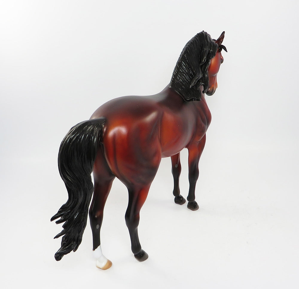 GUADALUPE-LE-8 DAPPLE BAY ANDALUSIAN MODEL HORSE EQ 2017