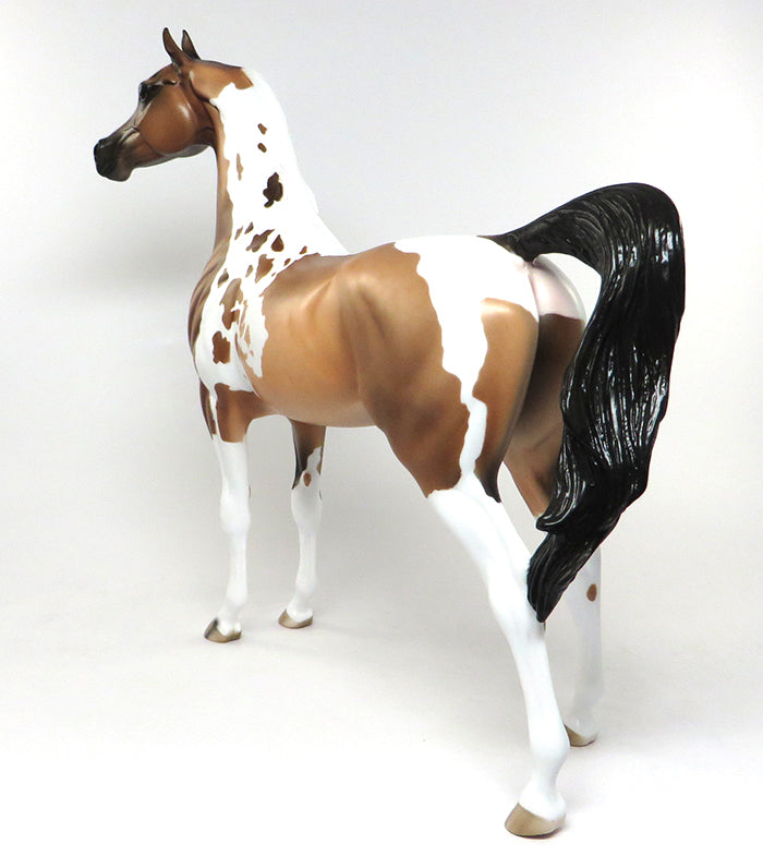 GENIE IN A BOTTLE-LE-5 BAY TOBIANO MAWARI NON CUSTOM VERSION ARABIAN MODEL HORSE EQ 2016 7/28