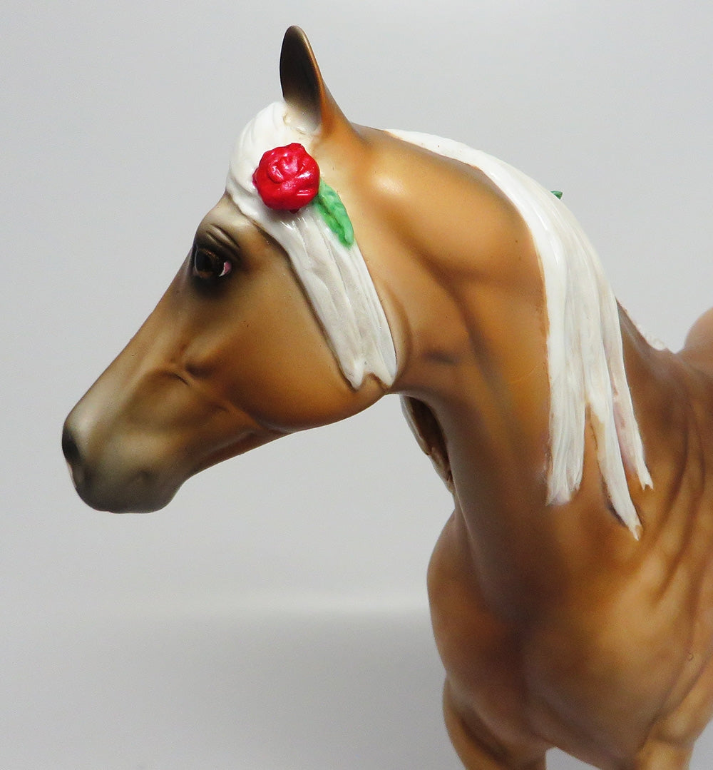 GOLDEN BUTTE-OOAK DAPPLE PALOMINO ISH MODEL HORSE EQ 2017