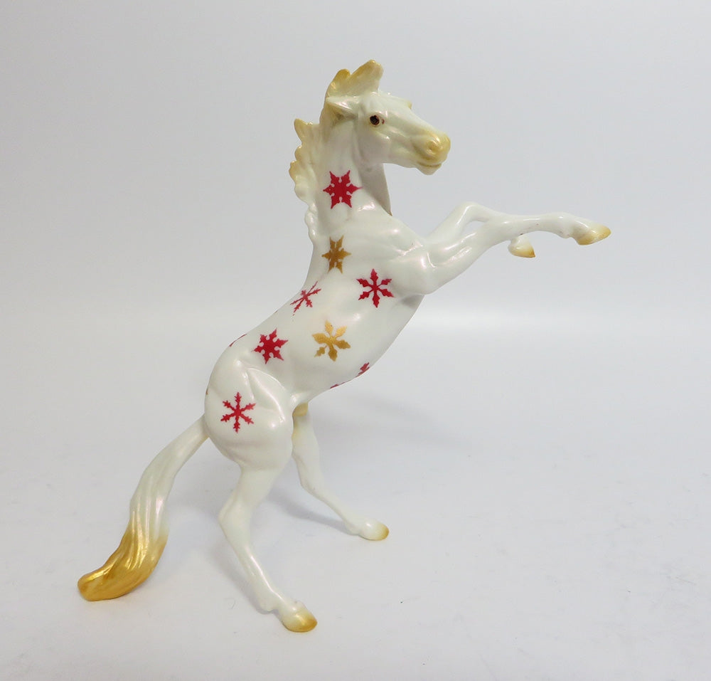 GOLDEN STAR-OOAK WHITE SNOWFLAKE DECORATOR REARING CHIP MODEL HORSE WHS 2017