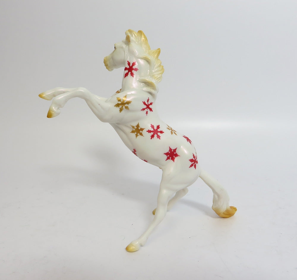 GOLDEN STAR-OOAK WHITE SNOWFLAKE DECORATOR REARING CHIP MODEL HORSE WHS 2017