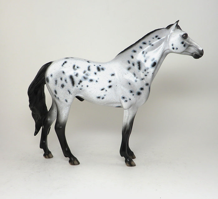 INDIAN SUMMER-OOAK-Leopard Appaloosa Mustang Model Horse 12/10