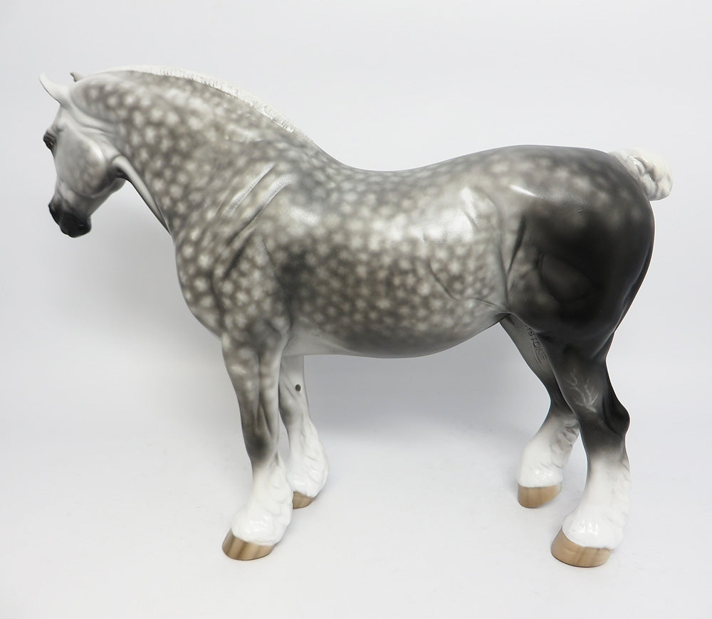 GINNY-OOAK STAR DAPPLE GREY BUNNY BY SHERYL LEISURE MODEL HORSE WHS 2017