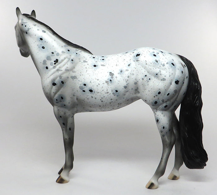 ACE-LOUD LEOPARD APPALOOSA ISH MARE MODEL HORSE 7/8
