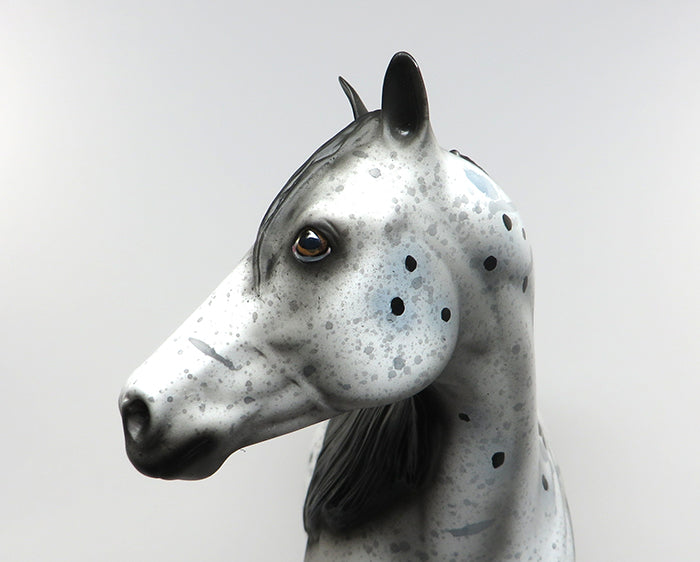 ACE-LOUD LEOPARD APPALOOSA ISH MARE MODEL HORSE 7/8