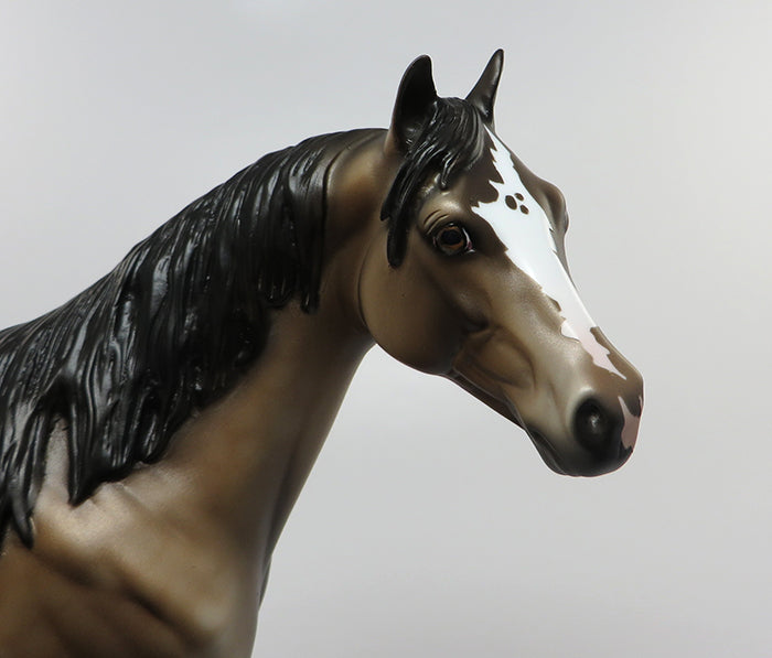 EYE CONTACT-OOAK BUCKSKIN PAINT ISH MODEL HORSE 7/15