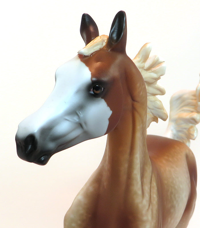 FEELING FINE - OOAK CHESTNUT YEARLING MODEL HORSE - 2/5