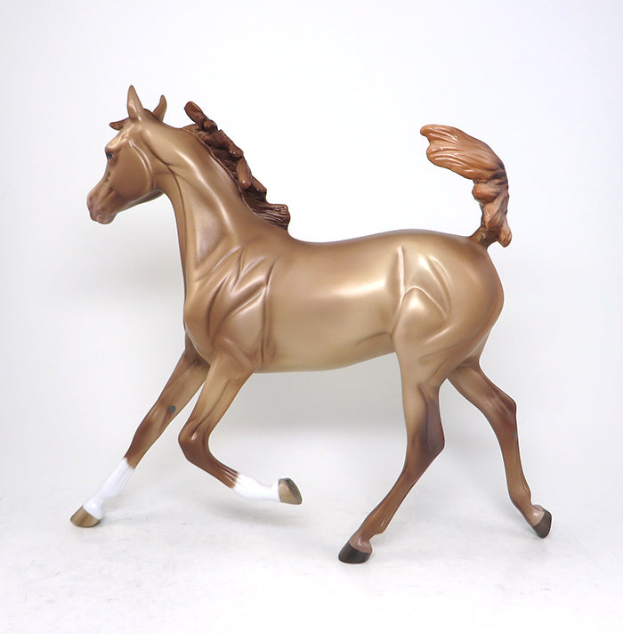 FINDING DORY - OOAK CHAMPAGNE YEARLING MODEL HORSE by SHERYL LEISURE - 1/29