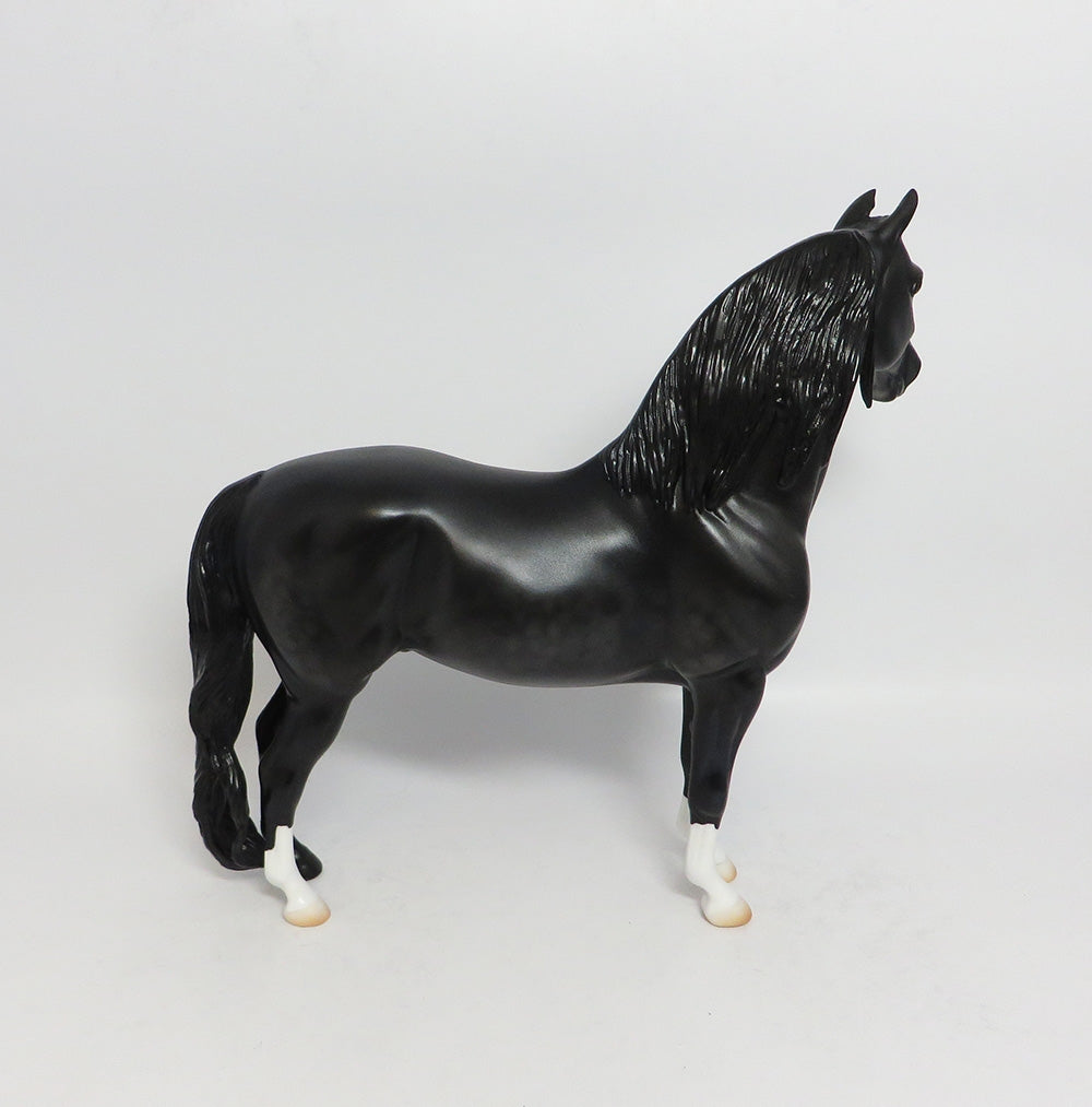 CAPTAIN BLACK-LE-6 DAPPLE BLACK MORGAN MODEL HORSE 12/27/17