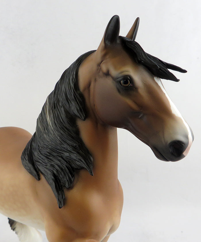 FRENCHY-OOAK PRIMITIVE DAPPLE BAY PANGRE TROTTING DRAFTER MODEL HORSE BY SHERYL LEISURE 1/7/17