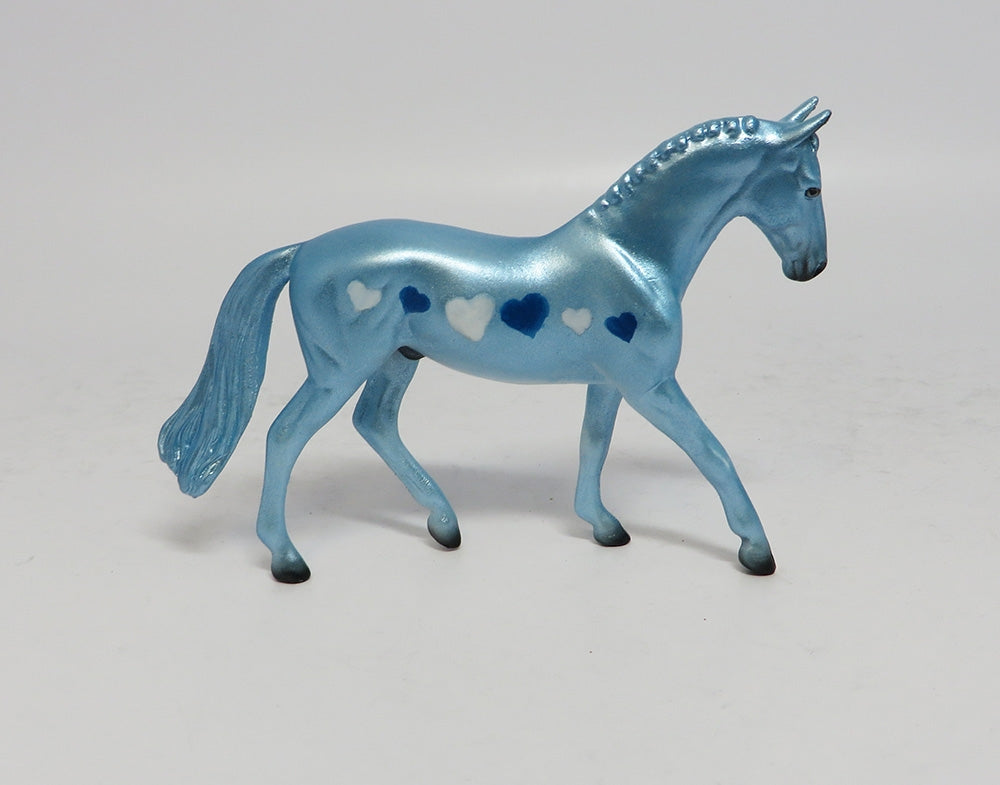 HEARTHROB-OOAK BLUE WARMBLOOD CHIP WITH BLUE AND WHITE HEART MODEL HORSE 1-17-18