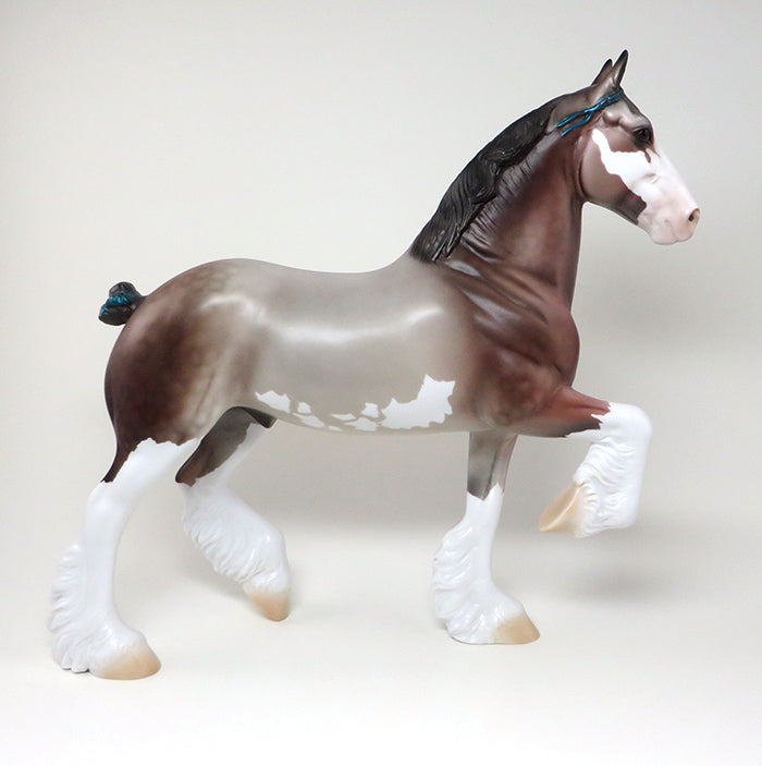 trotting drafter model horse