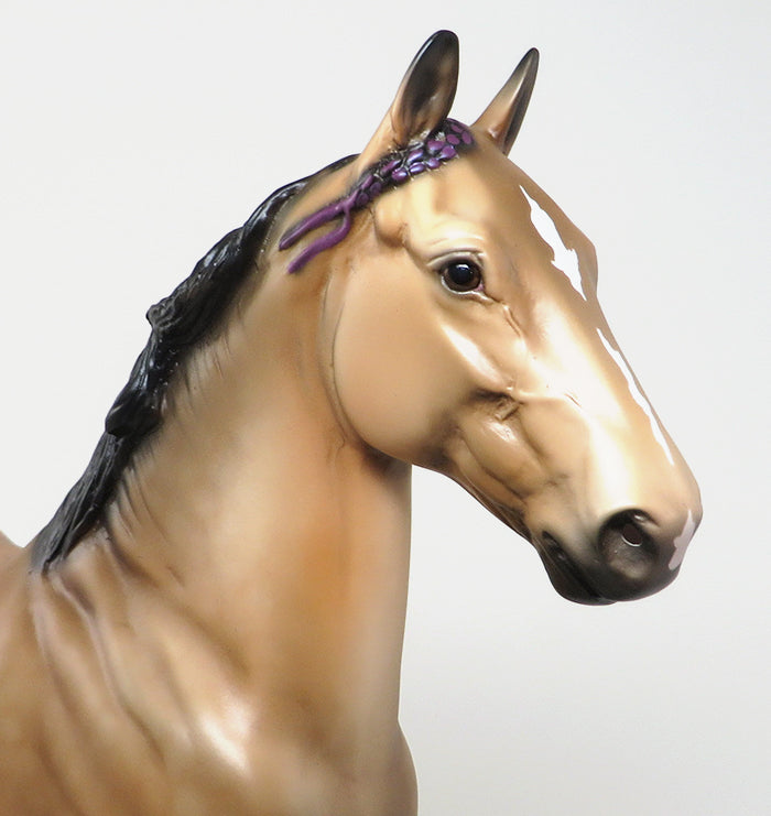 FOSTER - OOAK BUCKSKIN TROTTING DRAFTER MODEL HORSE - 2/5