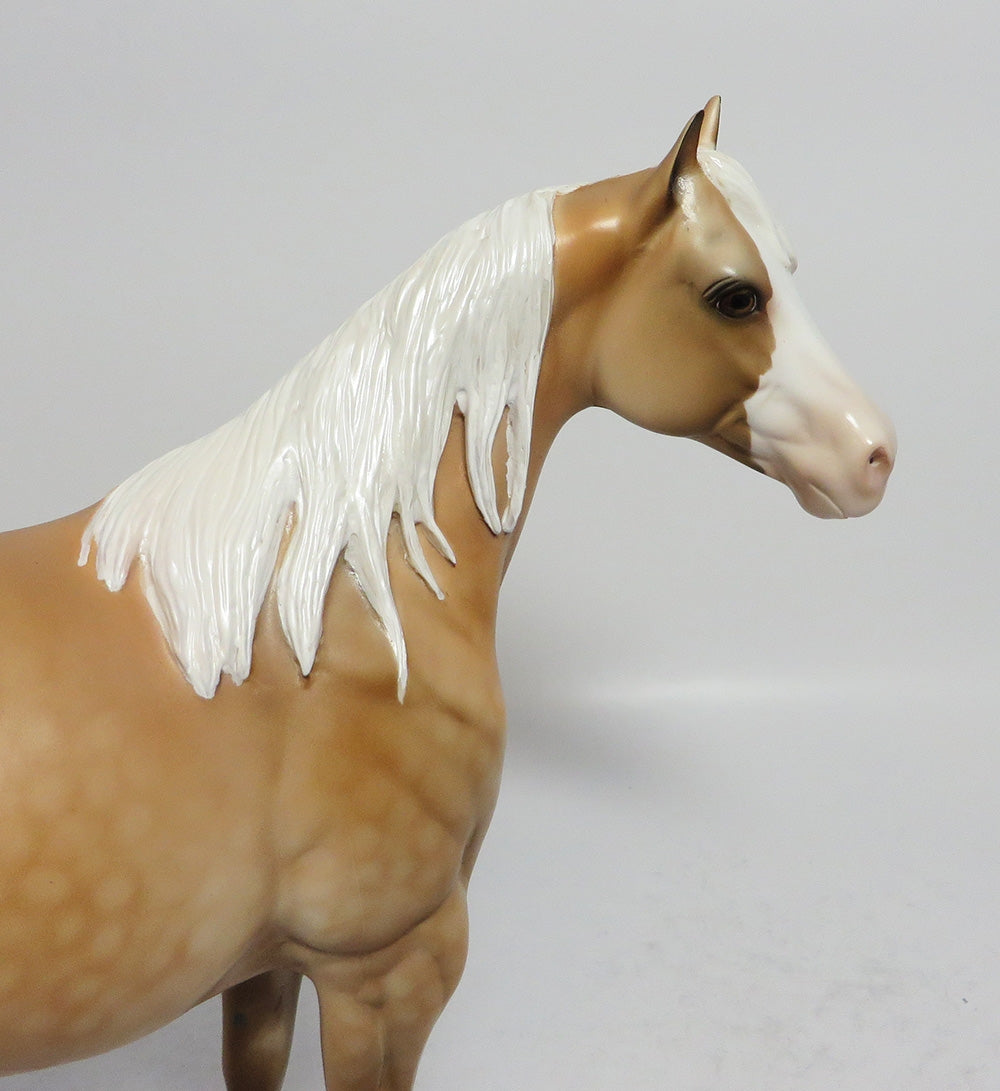 SMACK TALK-OOAK PALOMINO ISH MODEL HORSE SUPER BOWL SALE 2018