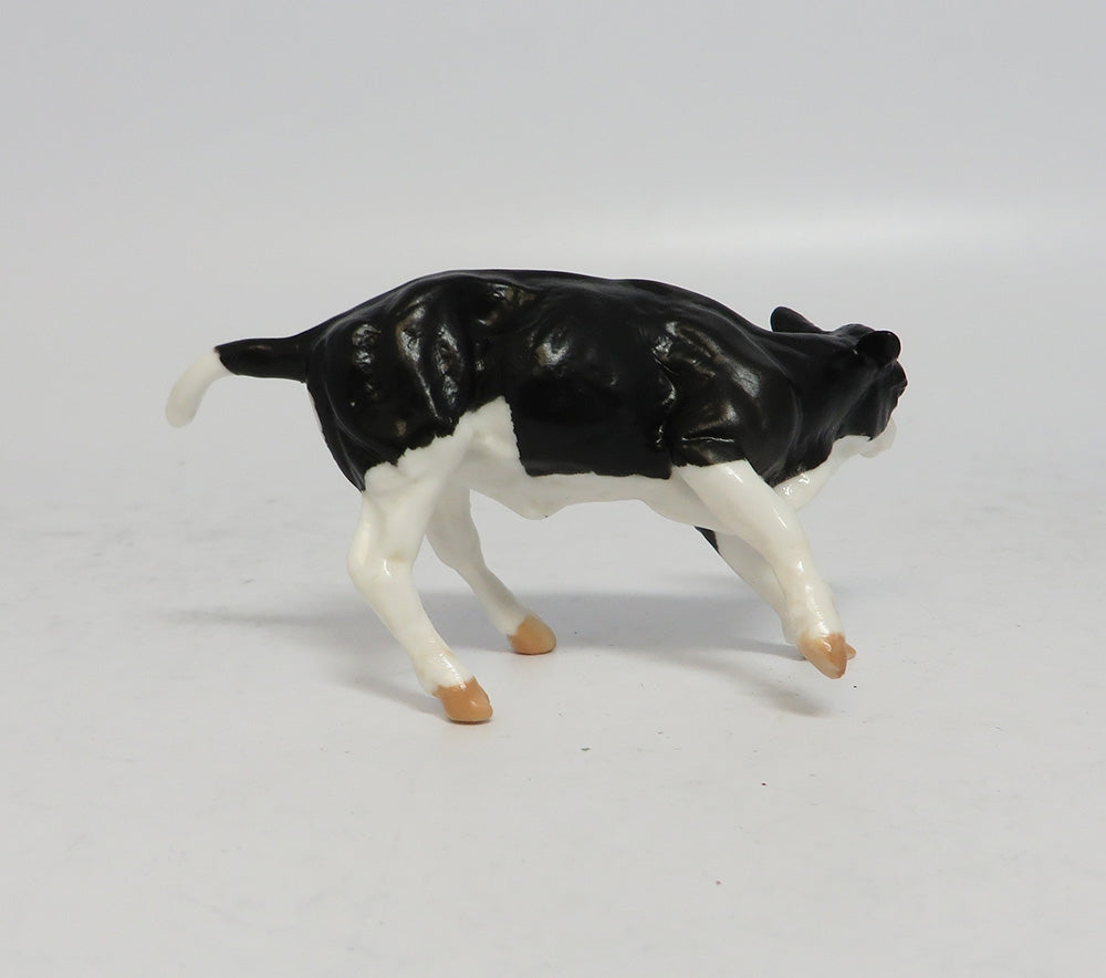 BUMP AND RUN-LE-5 LIGHT BAY PAINT CUTTER AND BLACK AND WHITE CALF MODEL HORSE SUPER BOWL SALE 2018