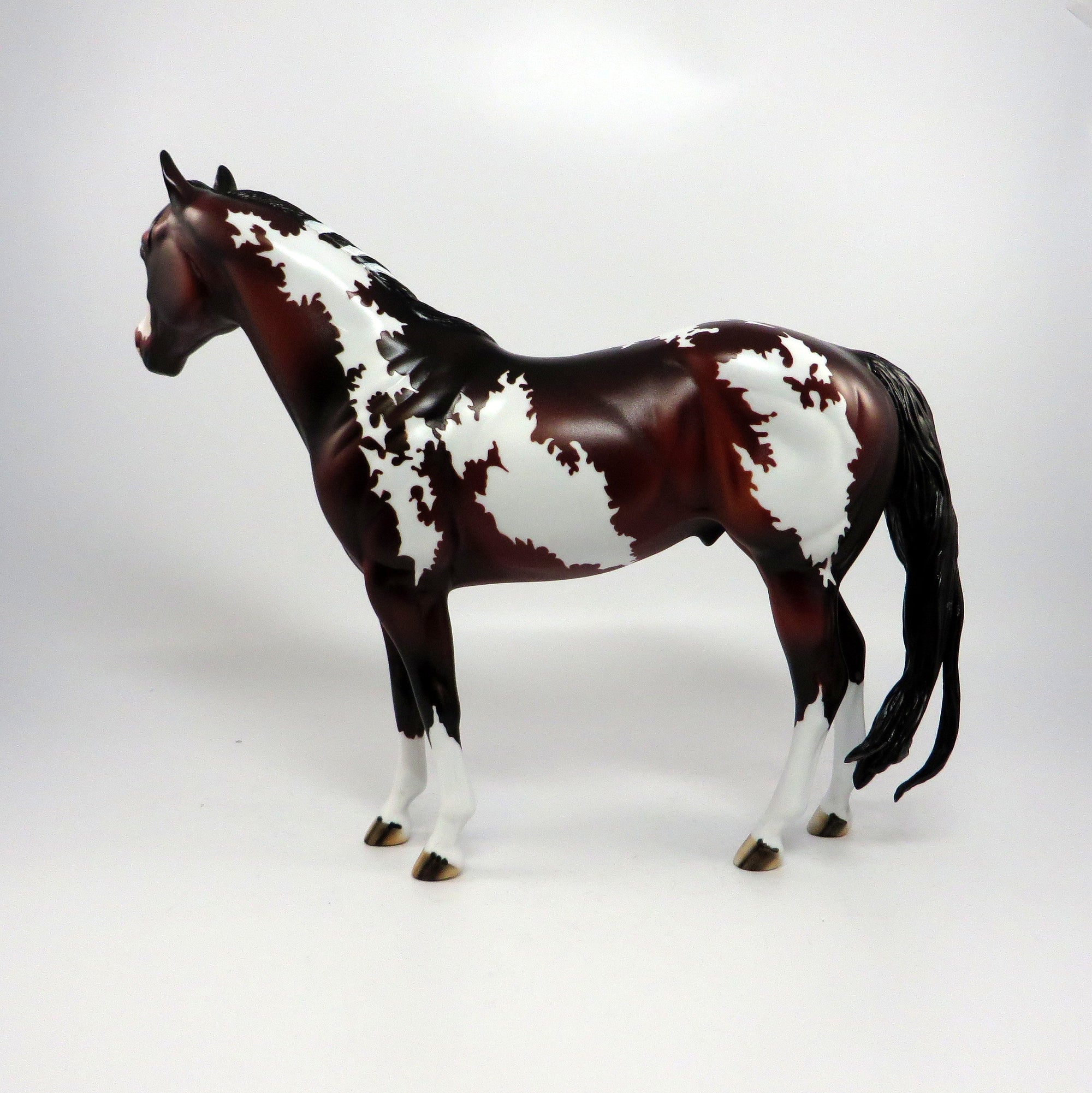 BE STILL MY HEART~OOAK BAY PAINT MODEL HORSE BY DAWN QUICK 6/20/17