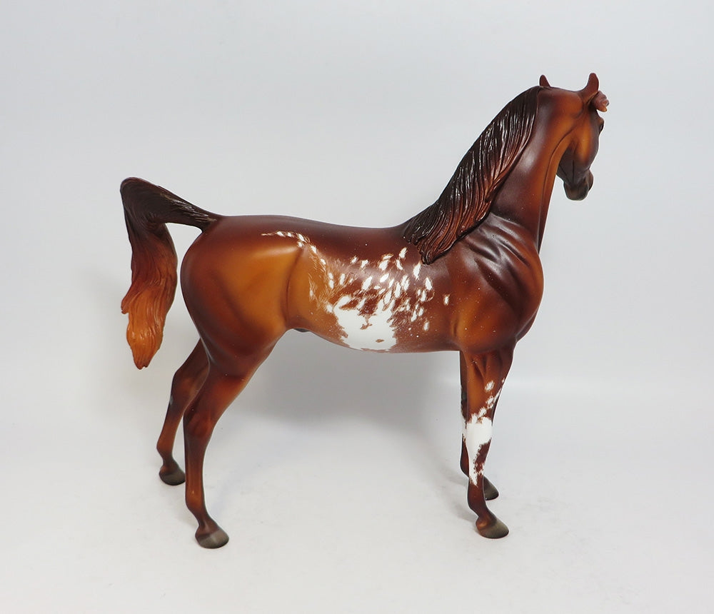 STADIUM-OOAK ETCHED CHESTNUT ARABIAN MODEL HORSE SUPER BOWL SALE 2018