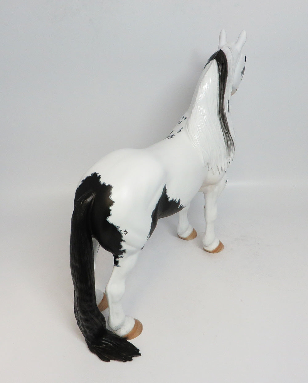 REPLAY - OOAK BLACK MAPPED PINTO STANDING DRAFT MODEL HORSE BY DAWN SUPER BOWL SALE 2018