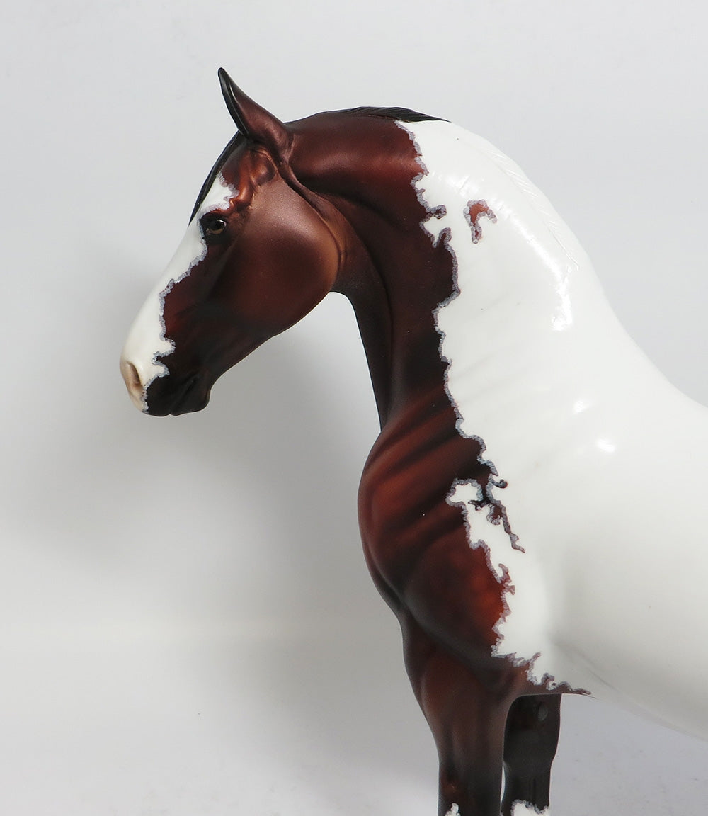 DREAMIN' OUT LOUD-OOAK DAPPLE BAY PINTO STANDING DRAFTER W/ MAPPING MODEL HORSE EA 2018