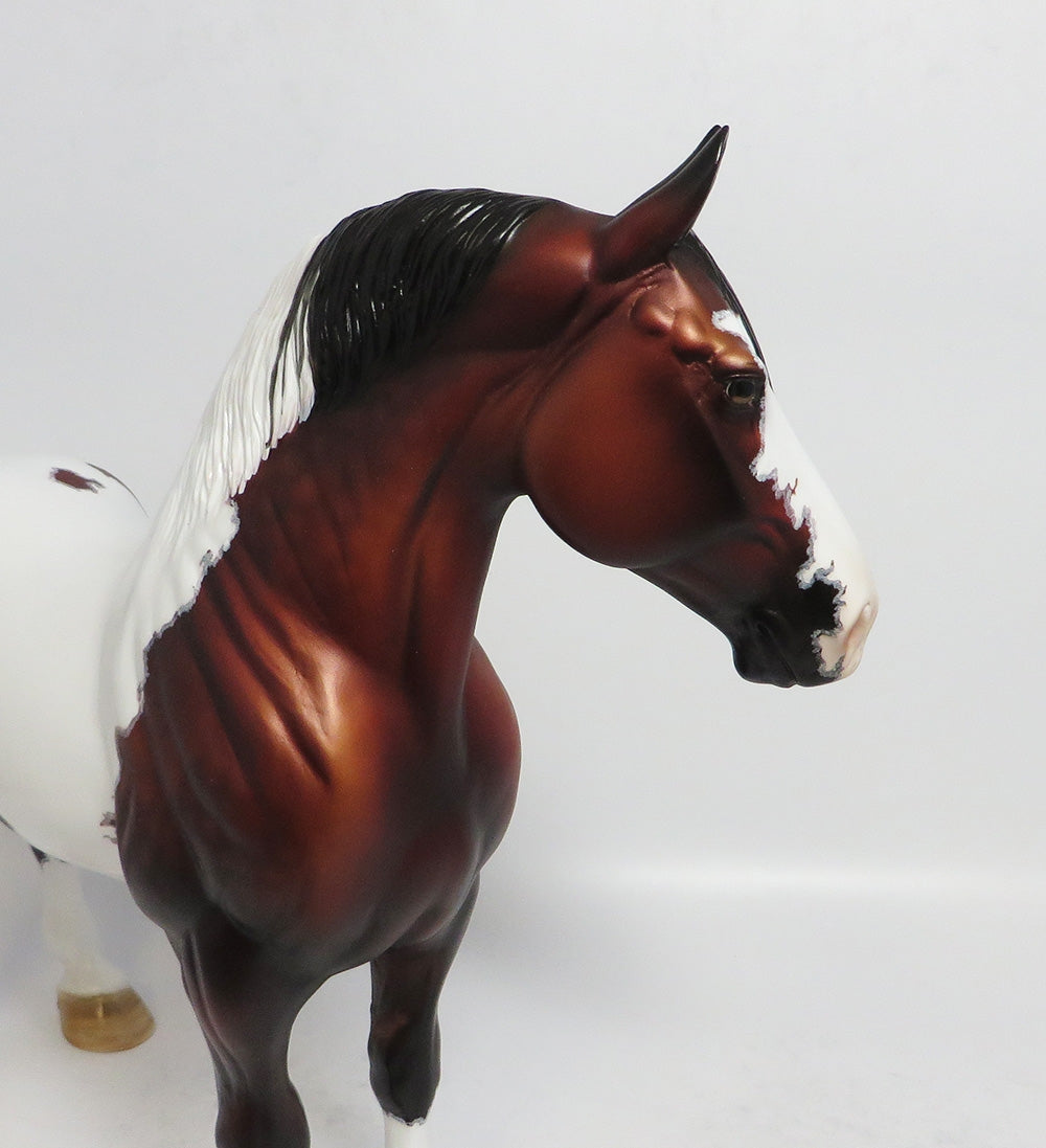 DREAMIN' OUT LOUD-OOAK DAPPLE BAY PINTO STANDING DRAFTER W/ MAPPING MODEL HORSE EA 2018