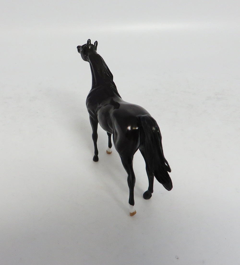 RAYNE-LE-15 BLACK ARABIAN CHIP MODEL HORSE SUPER BOWL SALE 2018