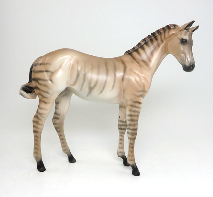 SHERYL LEISURE Horse