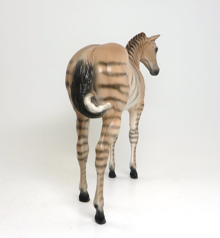 Sheryl Leisure MODEL HORSE