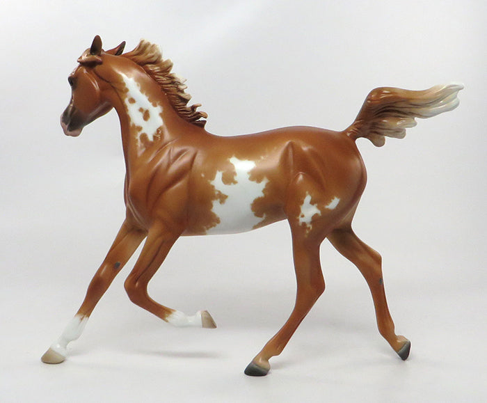 FLASH-N-DASH-OOAK CHESTNUT PAINT YEARLING MODEL HORSE-CUSTOMIZED BY JT PAINTED BY SHERYL LEISURE-8/19